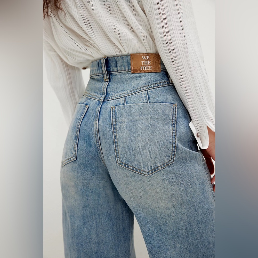 Free People We the Free CRVY Gia Wide-Leg Jeans - Picture 4 of 8